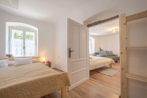 Vierpersoonskamer, kitchenette | Gratis wifi