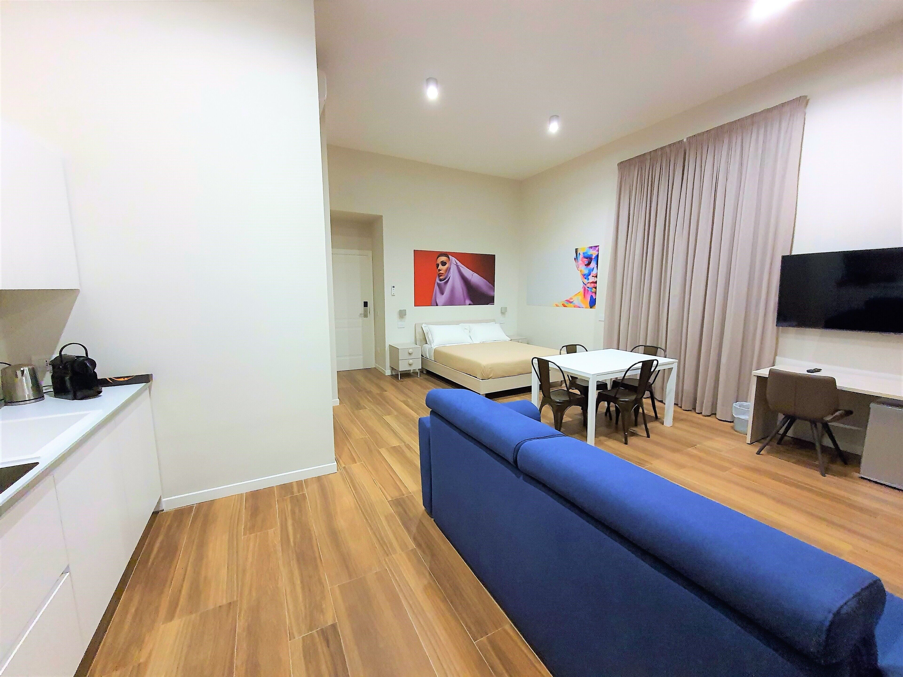 Family Apartment, Balcony | Living area