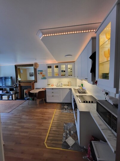 Modern 2BR City Centre Flat | Walk to Temple Bar