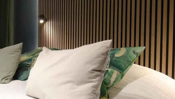 Phòng đôi hoặc 2 giường đơn phong cách cổ điển, quang cảnh sân vườn | Bộ trải giường 
