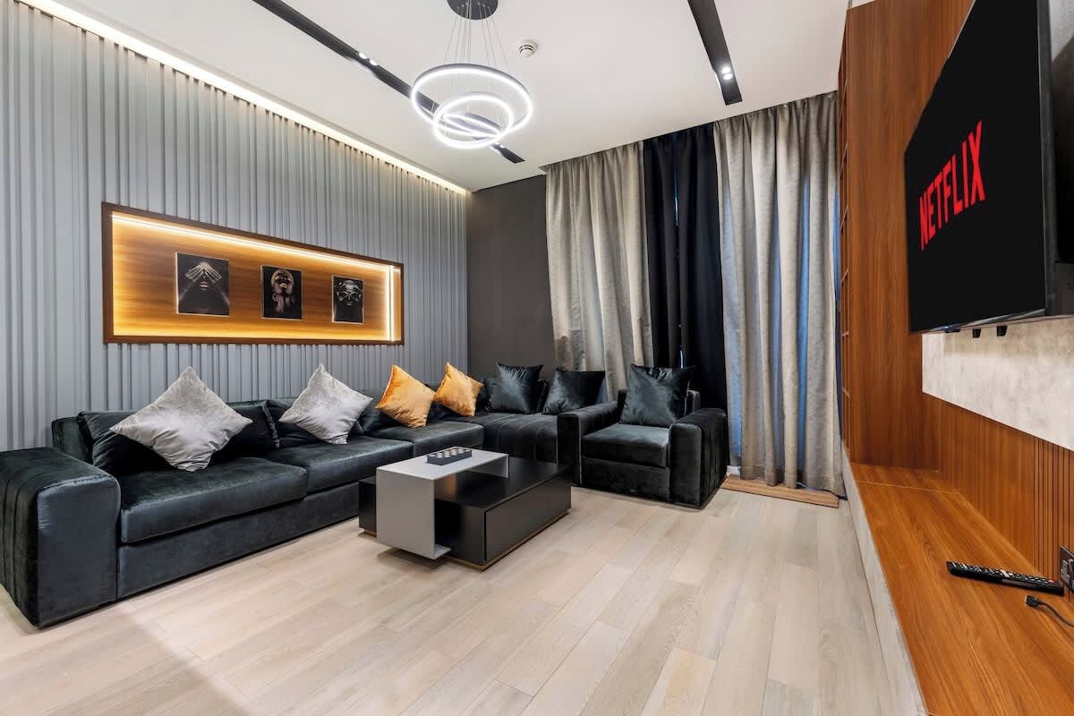 TV, offices