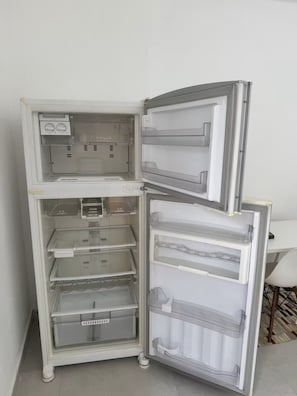 Interior - Suite 1 | Vila Arens | with Air Conditioning (Jundiaí)