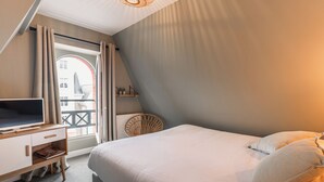 Kamar Double Ekonomi, pemandangan laut