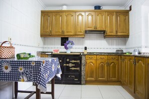 Private kitchen - Casa Justa 311A by R2R (San Martín de Luiña)