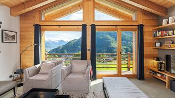 Chalet (4 Bedrooms) | Floor plan