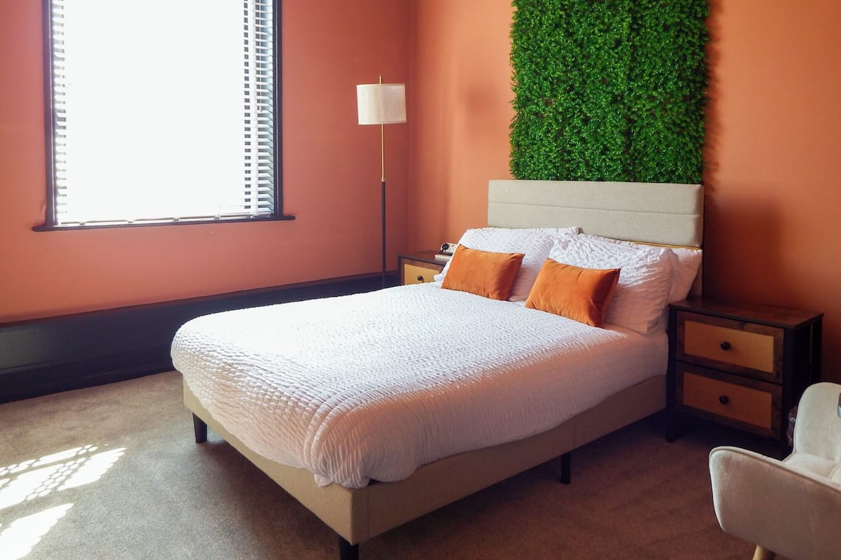 Habitación Deluxe doble | Tabla de planchar con plancha y wifi gratis
