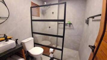 Apartment | Bathroom
