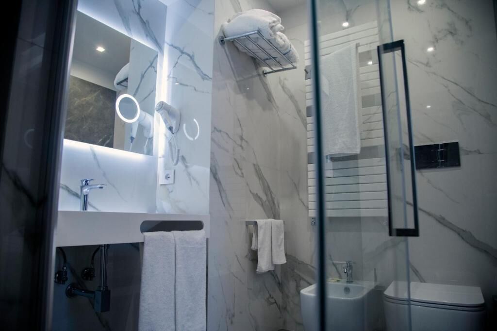 Chambre Double Standard, balcon, vue colline | Salle de bain