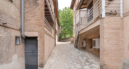 Apartment 'Naroha' mit Bergblick, Gemeinschaftspool und WLAN