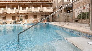 Unclassified image, 4 of 27, button - Apartment 'Naroha' with Mountain View, Shared Pool and Wi-Fi (La Iruela)