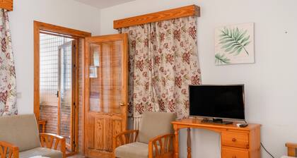 Apartment 'Naroha' with Mountain View, Shared Pool and Wi-Fi