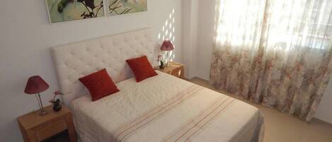 2 Schlafzimmer, Bettwäsche
