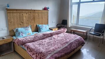 Deluxe Double Room, Balcony, Hill View