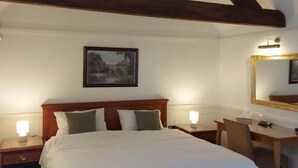 Ropa de cama de alta calidad y tabla de planchar con plancha 