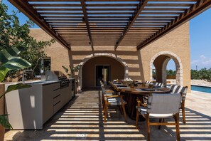 Superior Villa | Ruang makan