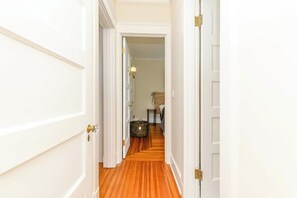 Interior - Experience a comfortable New Haven stay in this thoughtfully designed space. With easy access to downtown, Yale, and local hotspots, it’s the ideal home base for both business and leisure travelers. (New Haven)