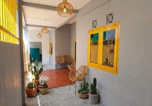 Interior - Decasa Female House (Malang)