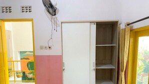 Habitación individual económica | Interior
