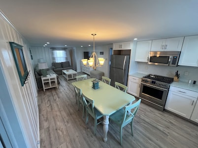 Ultimate Ocean City Getaway – 4BR and 2 Bath -Prime 40th St Location