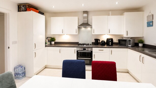 Unclassified image, 1 of 8, button - Cozy&Peaceful, Perfect for Professional Workers (NHS, Careworkers,Contractors,.) (Grimsby)
