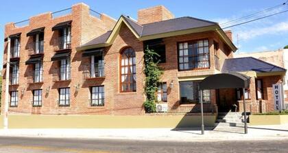 Hotel Colonia 18