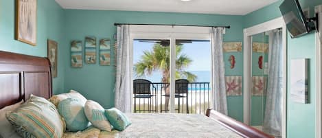2 bedrooms, iron/ironing board, internet, bed sheets