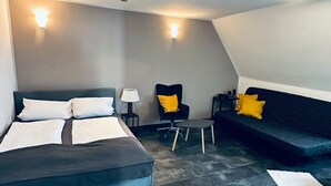 3 habitaciones, tabla de planchar con plancha y wifi 