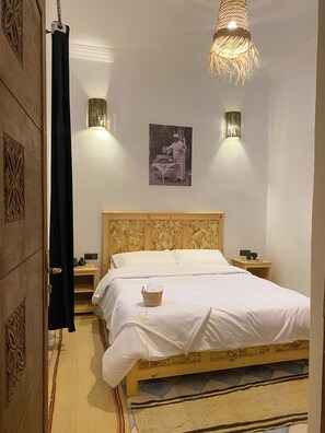 Desk, laptop workspace, free WiFi - Palais Taroudant (TAROUDANT)