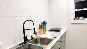 Unclassified image, 2 of 10, button - Private Cozy Studio, Free Parking,  Near Legoland (Lakeland)