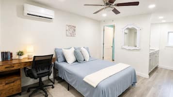 1 habitación, tabla de planchar con plancha, wifi y ropa de cama