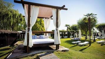 Jardines del alojamiento