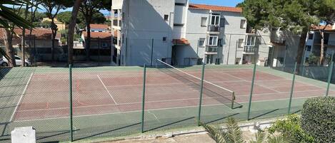 Sport court