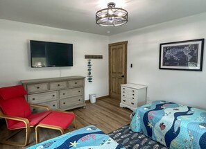 3 bedrooms, internet, bed sheets