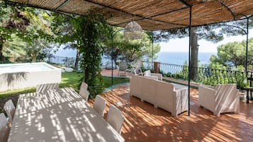 Ristorazione all'aperto