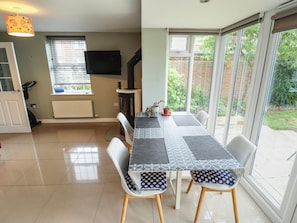 Dining - 26 Otho Way (Lincoln)