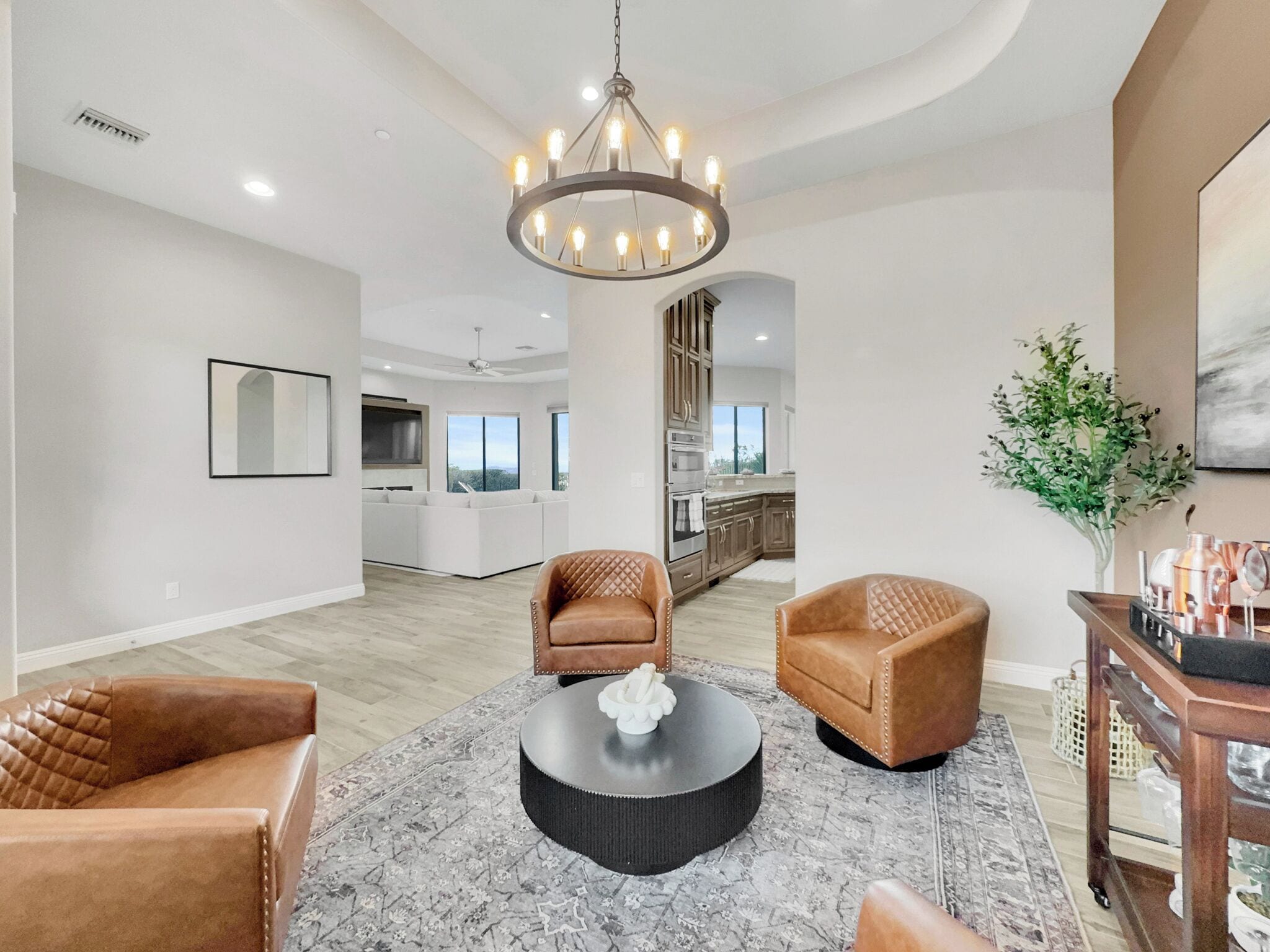 House, Multiple Beds, Pool View (Golden Eagle Fountain Hills) | Living area