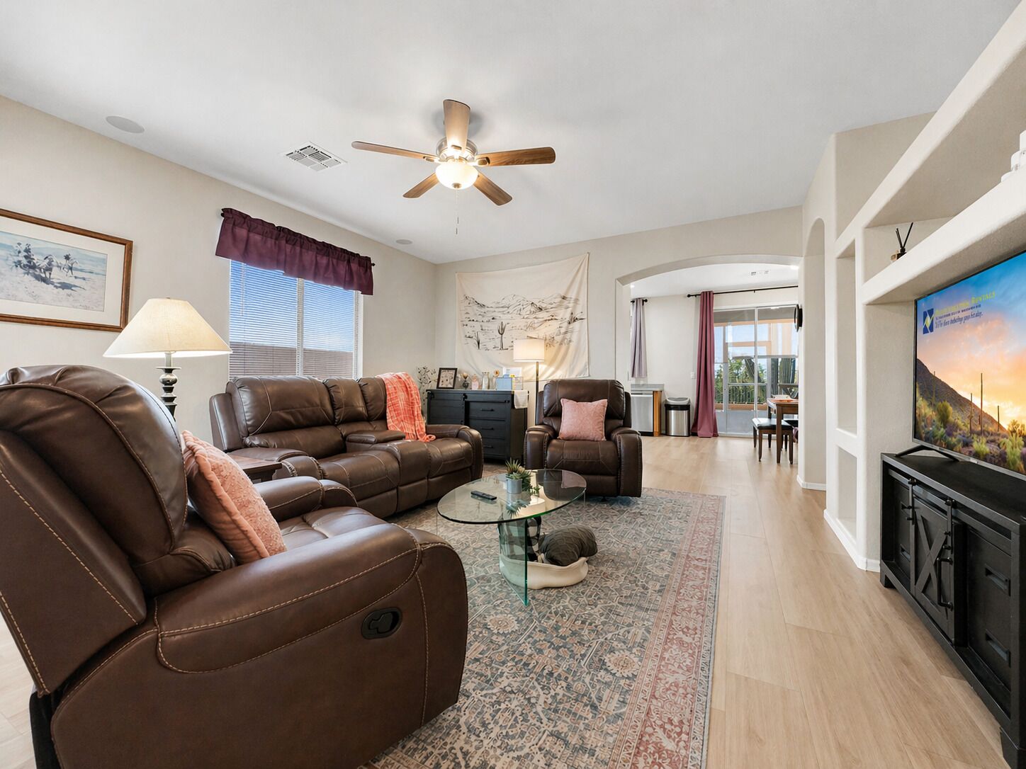 House, Multiple Beds, Pool Access, Pool View (Hacienda La Noria Gold Canyon) | Living area