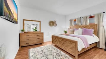 Hus - flere senge - adgang til pool - udsigt til have (Sparkman Tucson)
