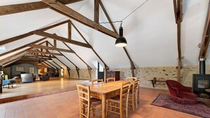 Dining - Holiday Home 'Folperdrix' with Private Terrace and Garden (Surzur)