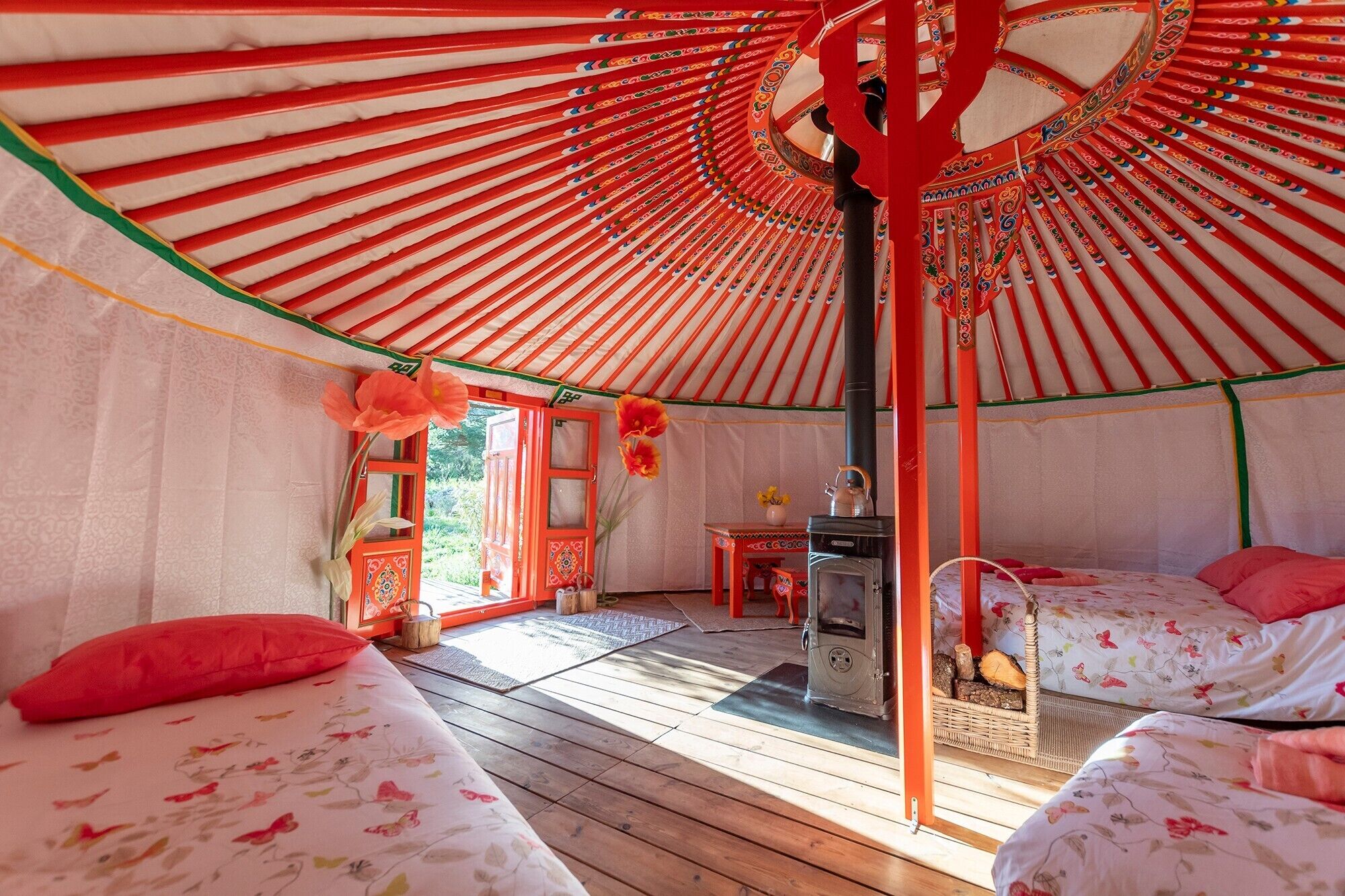 1 slaapkamer, een strijkplank/strijkijzer, wifi, beddengoed