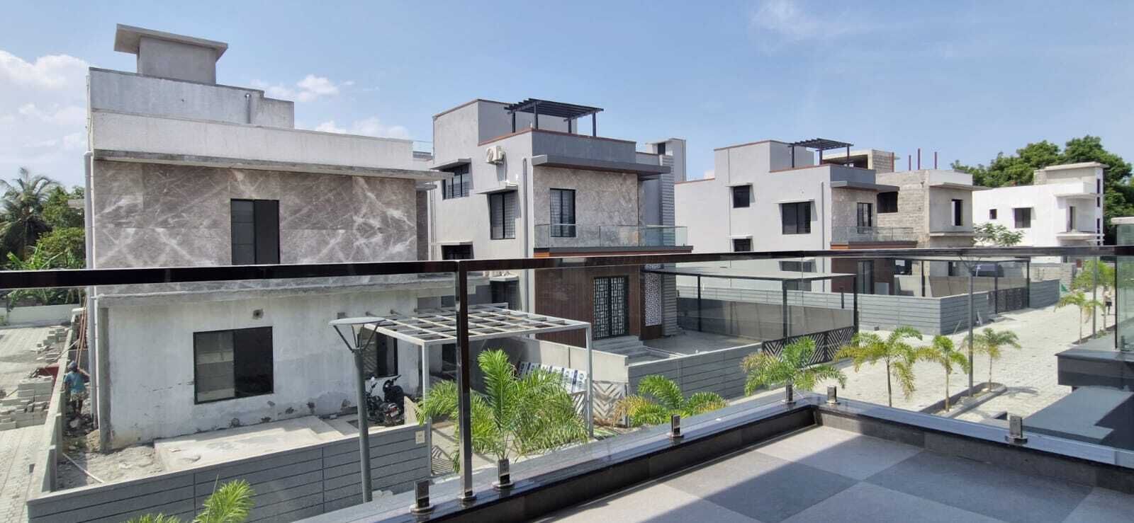 Deluxe Double Room, Balcony, Sea View | Property grounds
