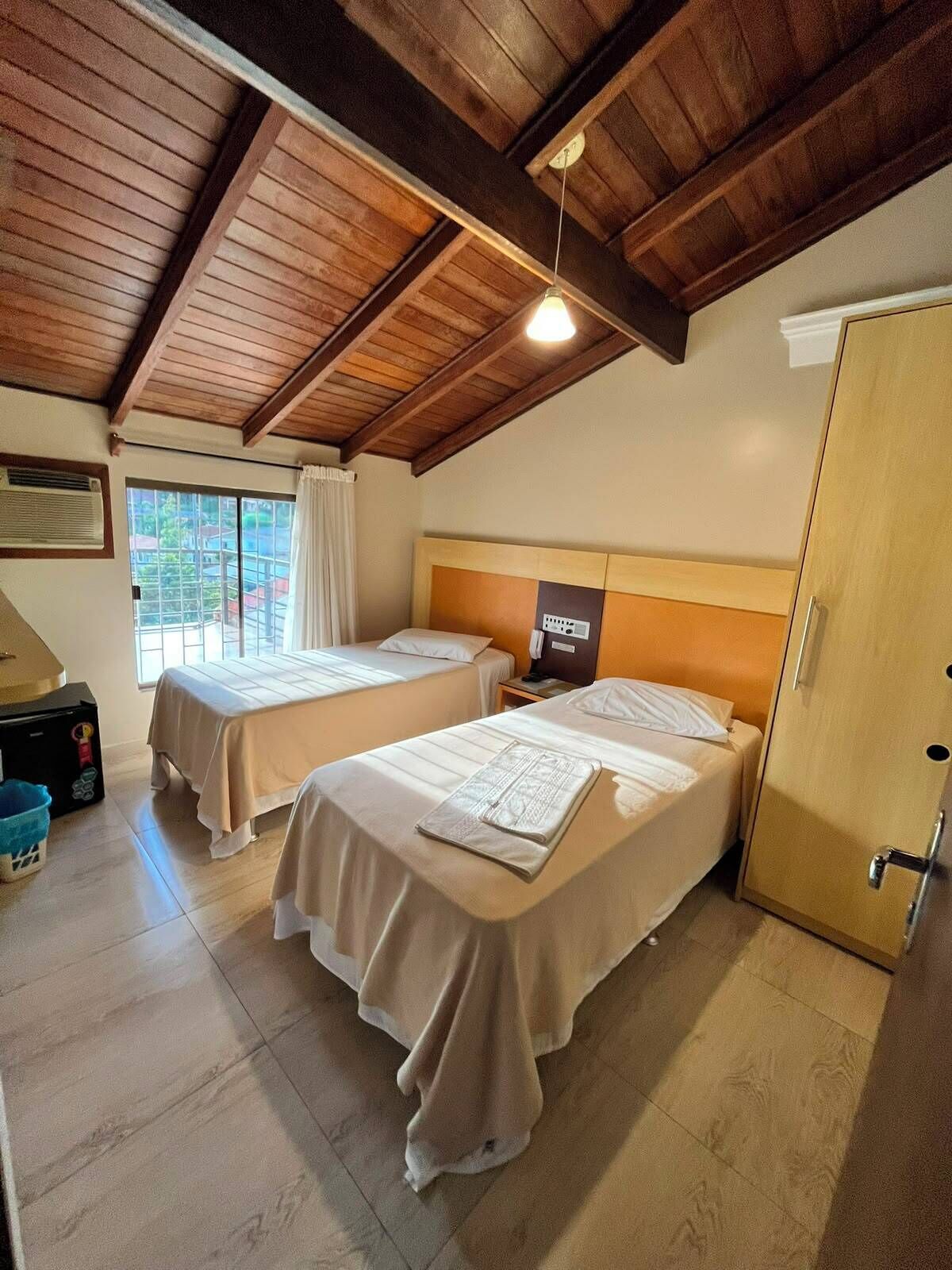 Economy Twin Room