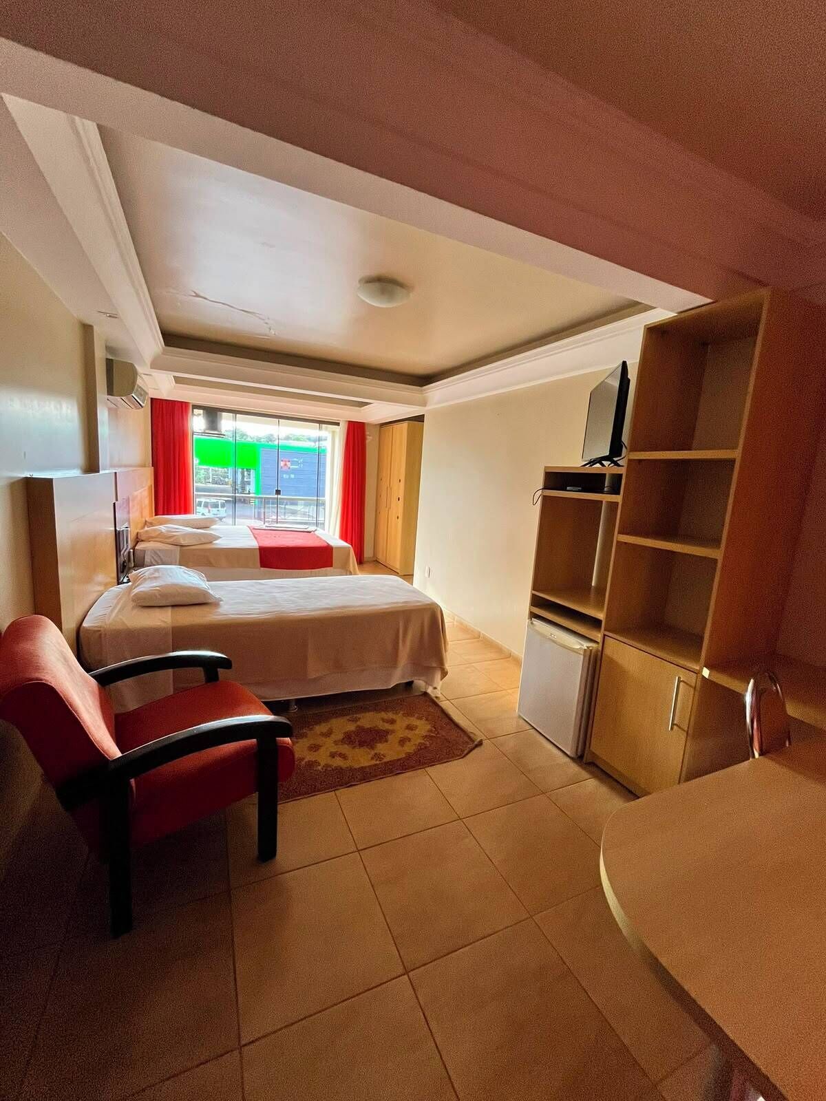 Luxury Triple Room, City View