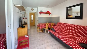 1 habitación, cuna de viaje y wifi 