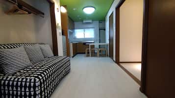 Comfort Apartment, City View | Living area