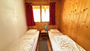 Unclassified image, 2 of 18, button - Vars grand appt 3 ch • Terrasse • 100m des pistes (Vars)