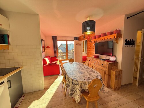 Risoul • T4 8 pers • Piscine et sauna • proche pistes