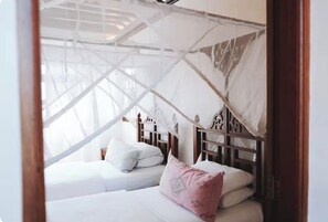 Room - Oceanic Suite (Shela)