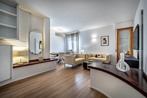 Living room - Morgagni (Florence)