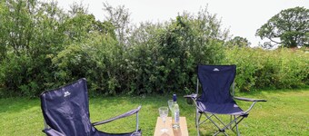 Foxes Den